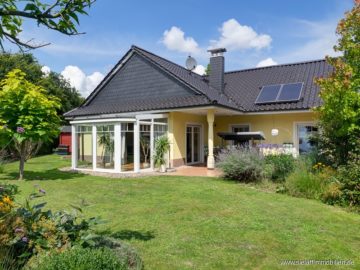 In Hemeringen: fast schon eine Landhausperle der Neuzeit!, 31840 Hessisch Oldendorf, Einfamilienhaus